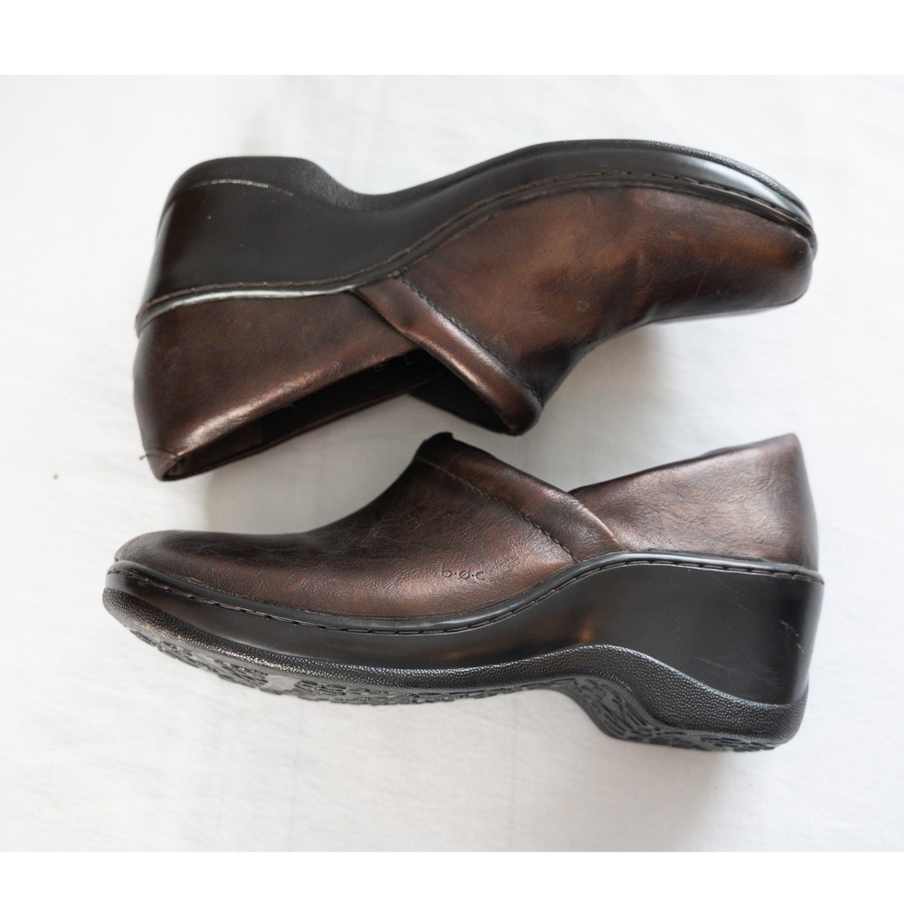 b.o.c. Clogs Women 9.5 Brown Good Metallic Bronze Slip On Wedge Mules